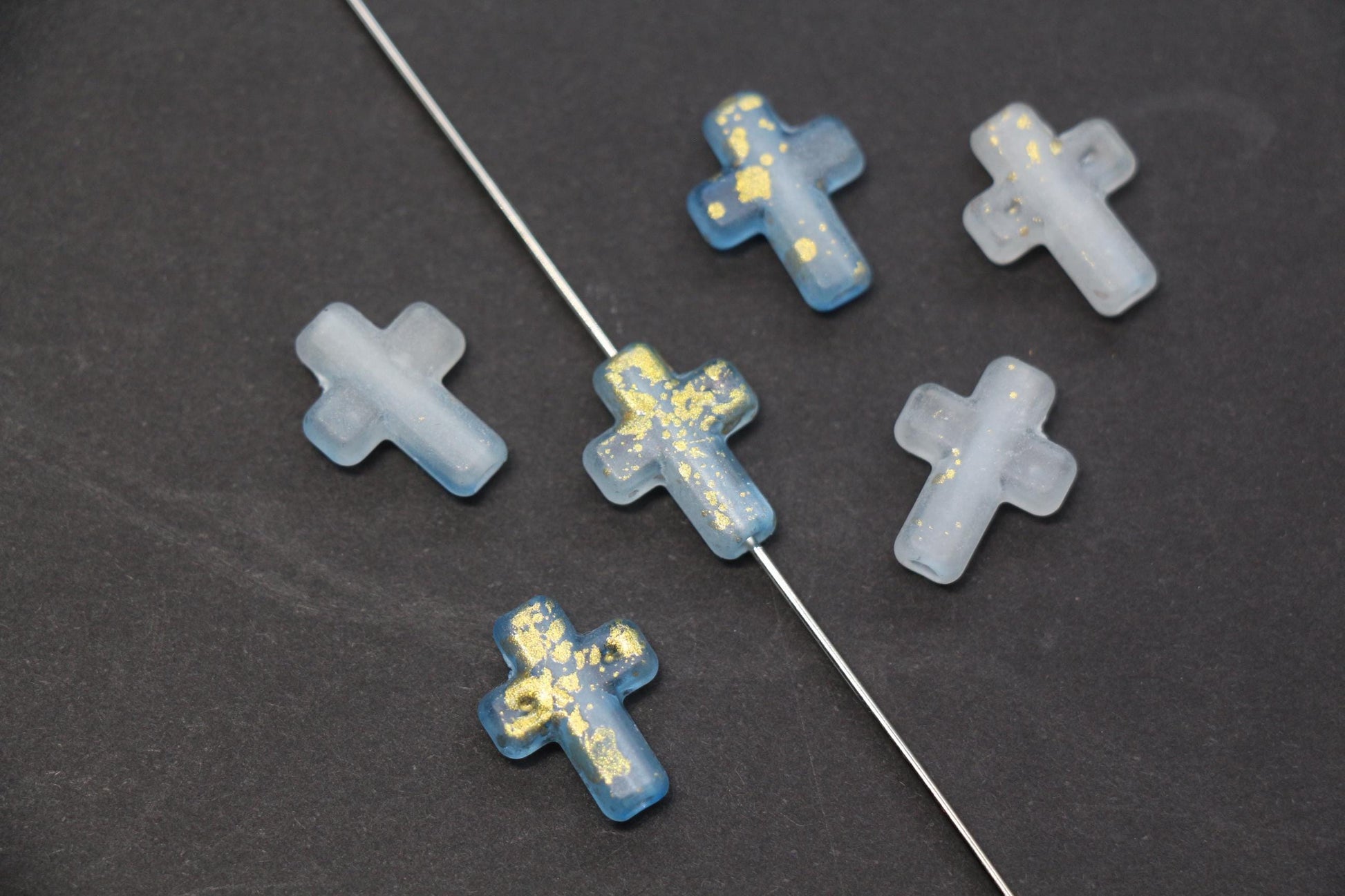 Matte Cross Beads with Gold Specks, Sky Blue Ombre Frosted Acrylic Cross Beads #3747