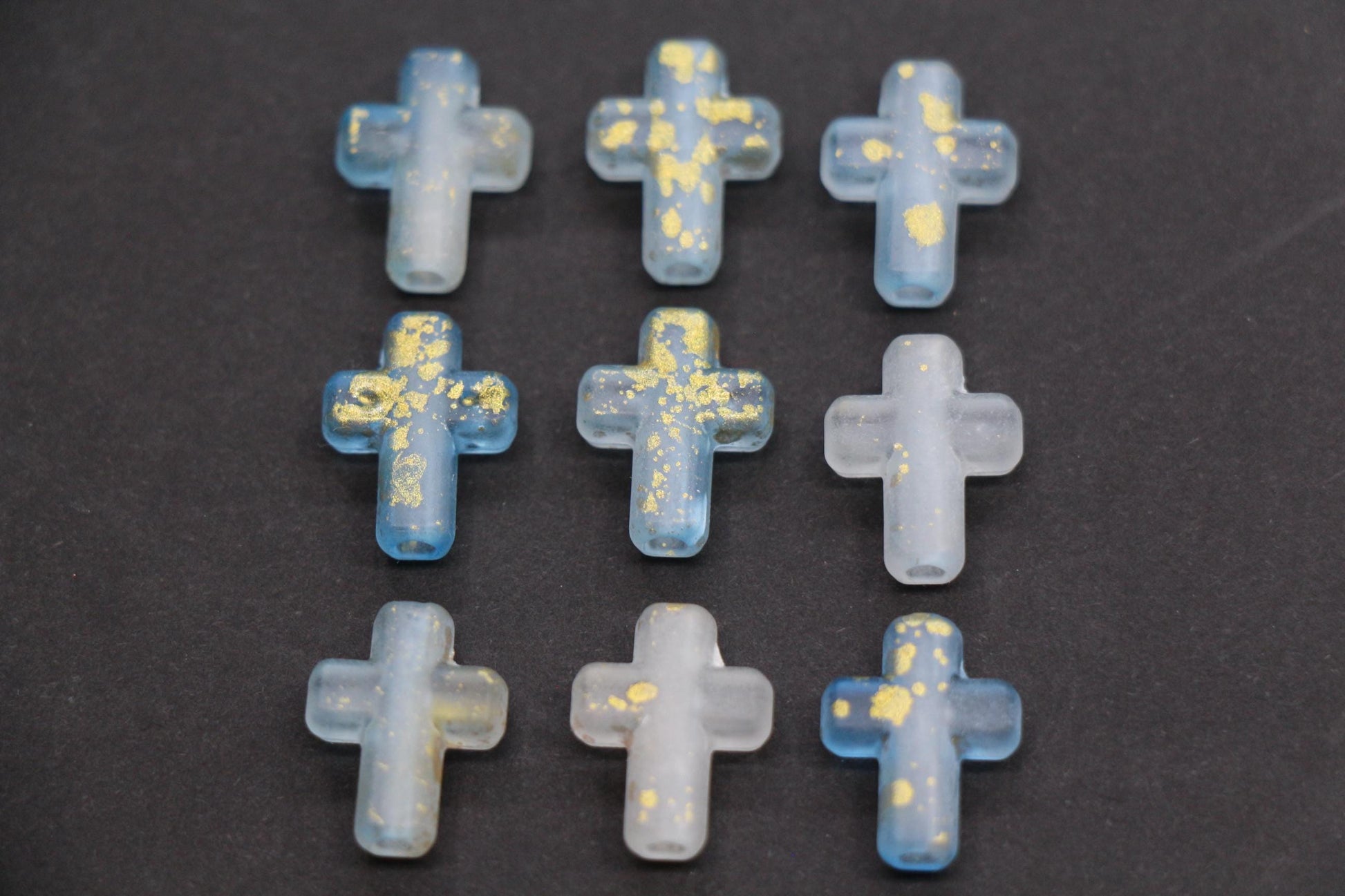 Matte Cross Beads with Gold Specks, Sky Blue Ombre Frosted Acrylic Cross Beads #3747