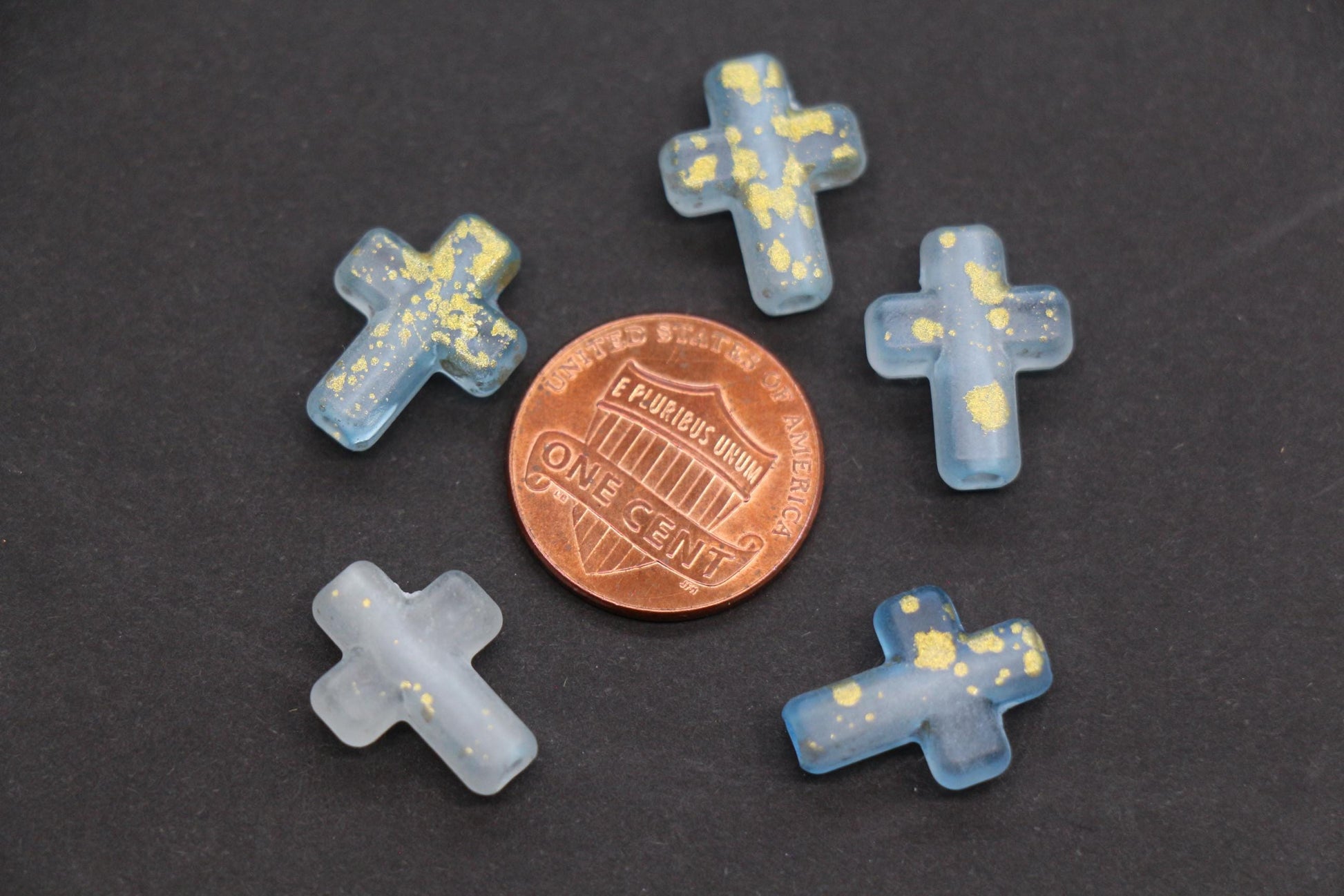 Matte Cross Beads with Gold Specks, Sky Blue Ombre Frosted Acrylic Cross Beads #3747