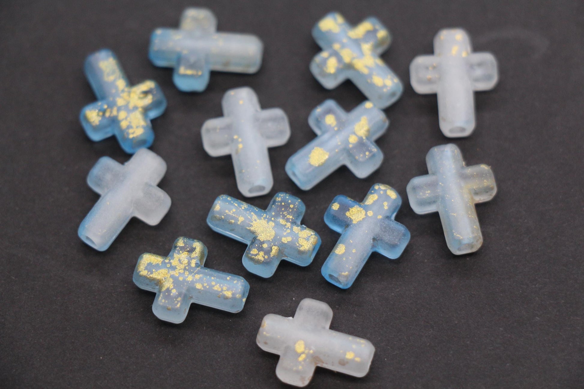 Matte Cross Beads with Gold Specks, Sky Blue Ombre Frosted Acrylic Cross Beads #3747