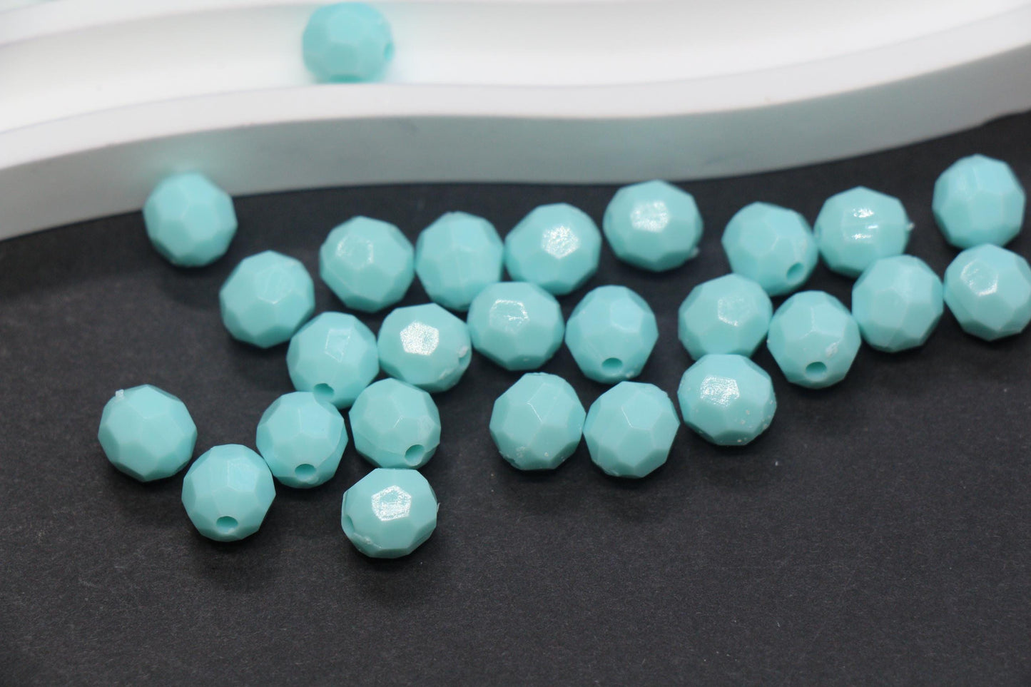 8mm Aqua Teal Faceted Acrylic Beads, Round Bracelet Beads for Jewelry Making #559
