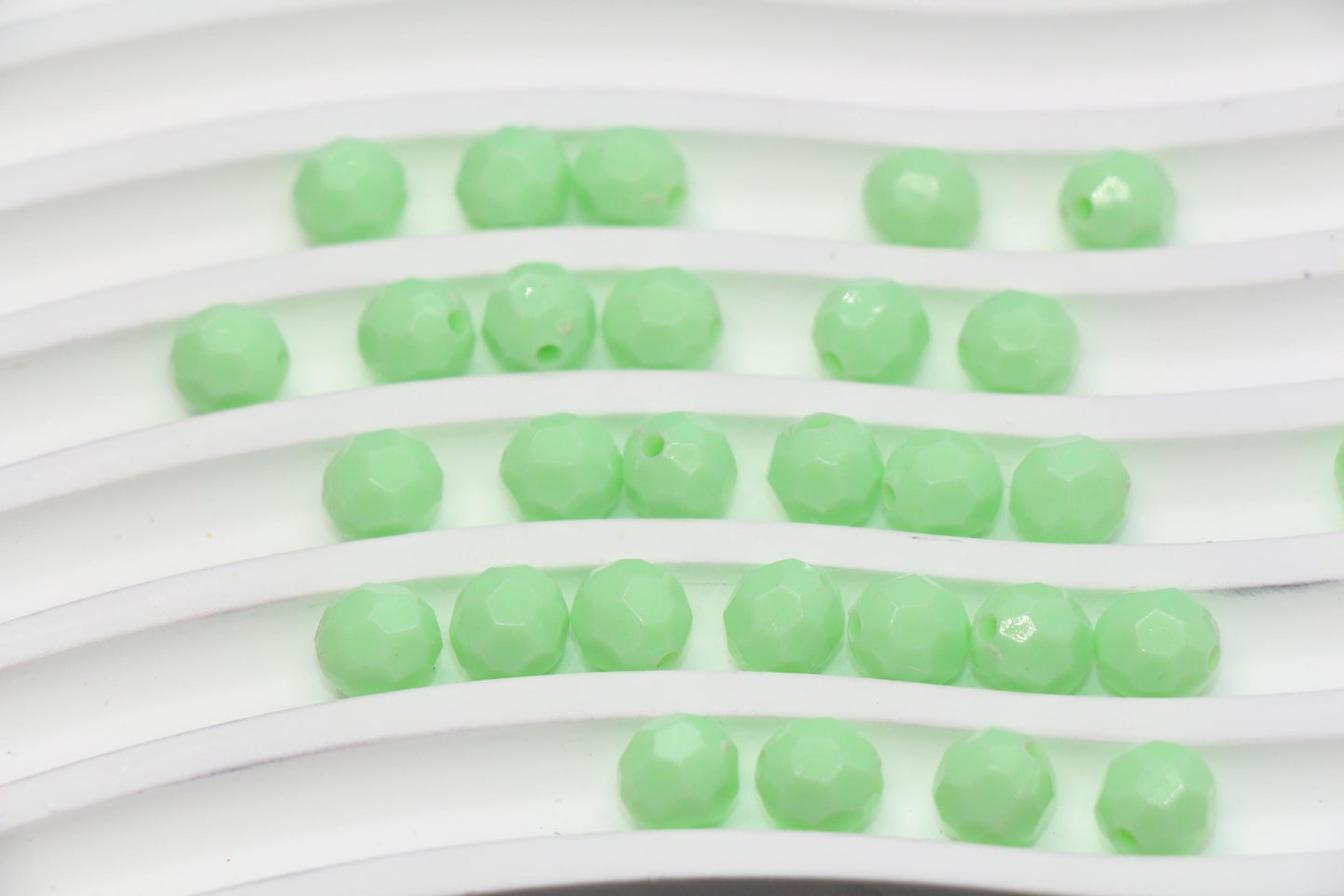 8mm Light Green Faceted Acrylic Beads, Round Bracelet Beads for Jewelry Making #552