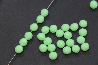 8mm Light Green Faceted Acrylic Beads, Round Bracelet Beads for Jewelry Making #552