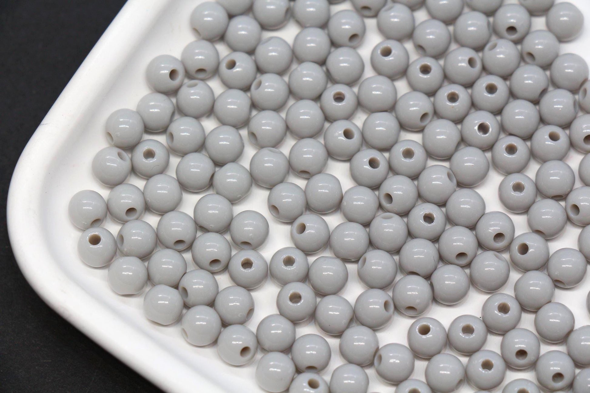 6mm Gray Round Acrylic Beads, Smooth Neutral Spacer Beads for Bracelet Making #822