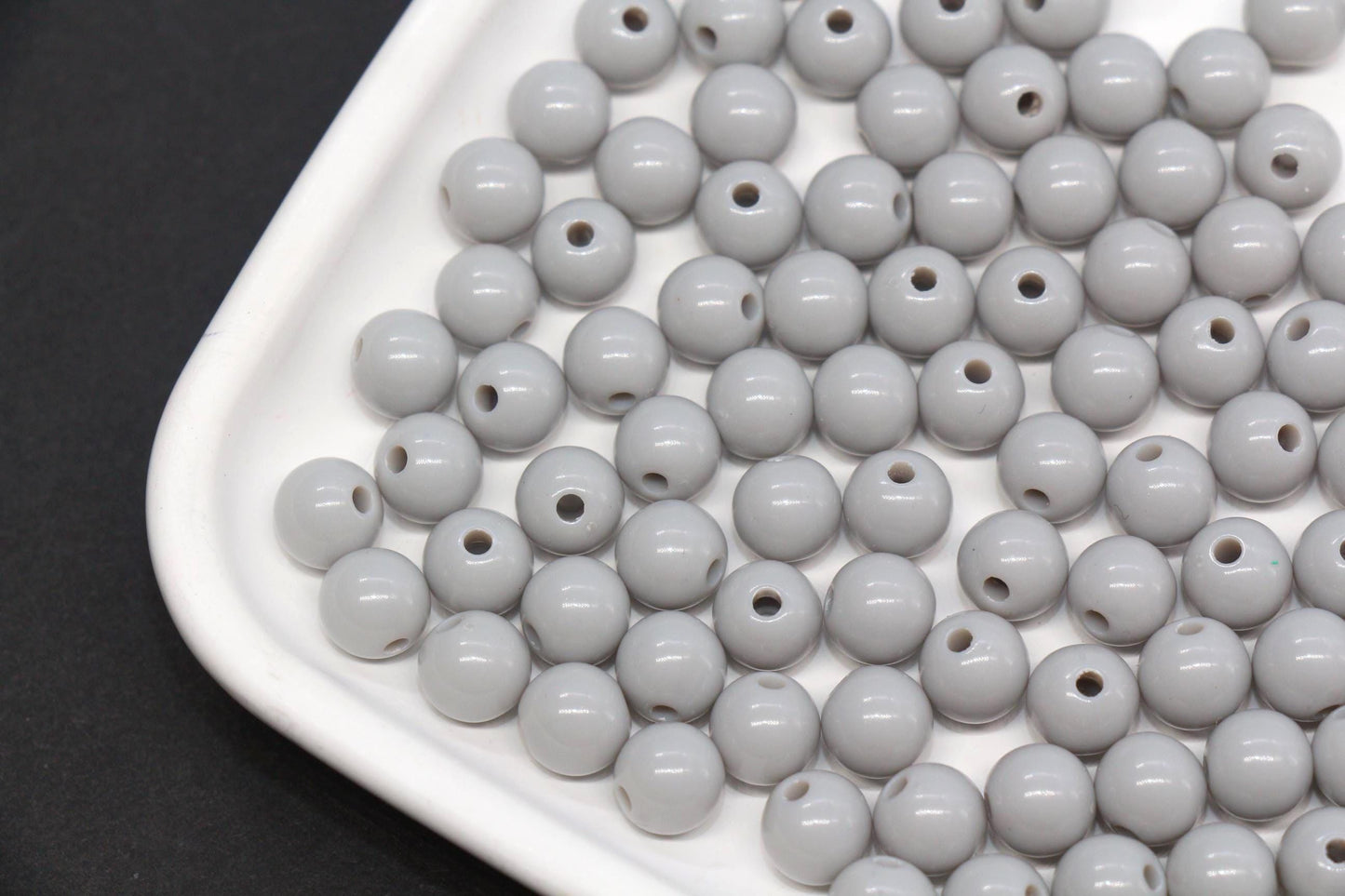 8mm Gray Round Acrylic Beads, Smooth Neutral Spacer Beads for Bracelet Making #823