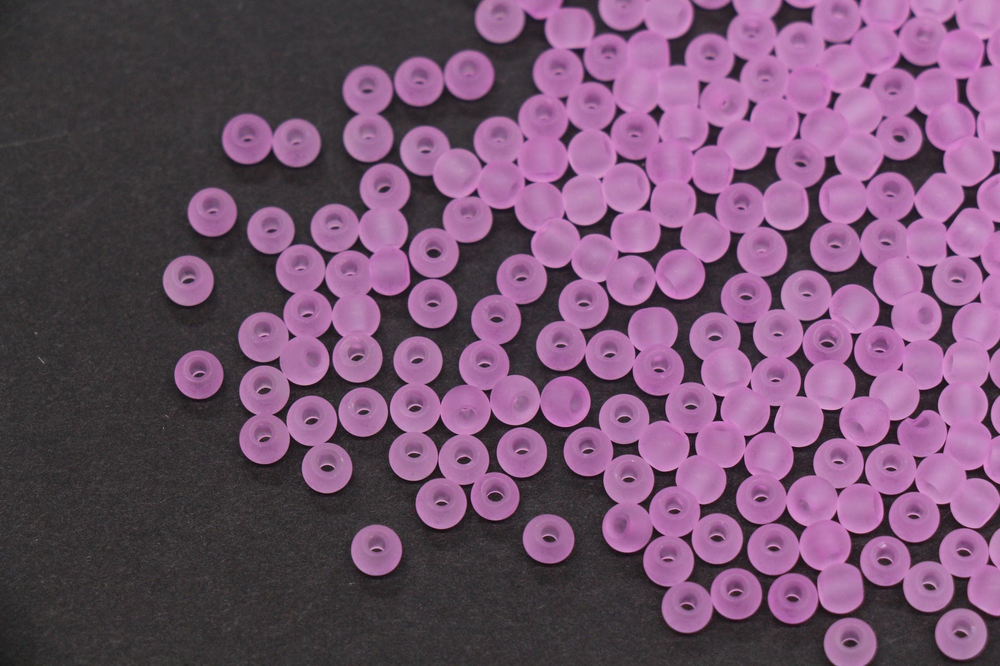 4mm 6/0 frosted pastel purple glass seed beads for bracelets