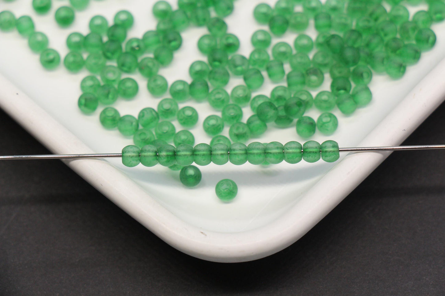 4mm 6/0 frosted green glass seed beads for bracelets