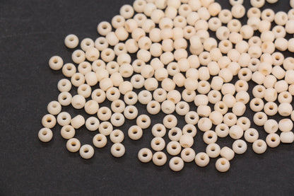 4mm 6/0 frosted ivory glass seed beads for bracelets