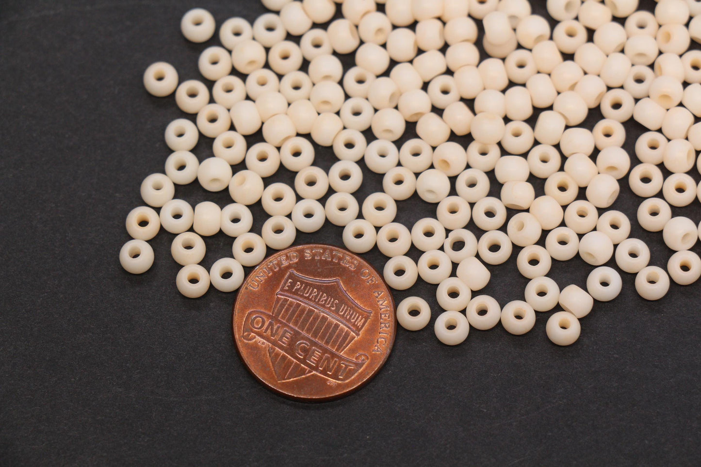 4mm 6/0 frosted ivory glass seed beads for bracelets