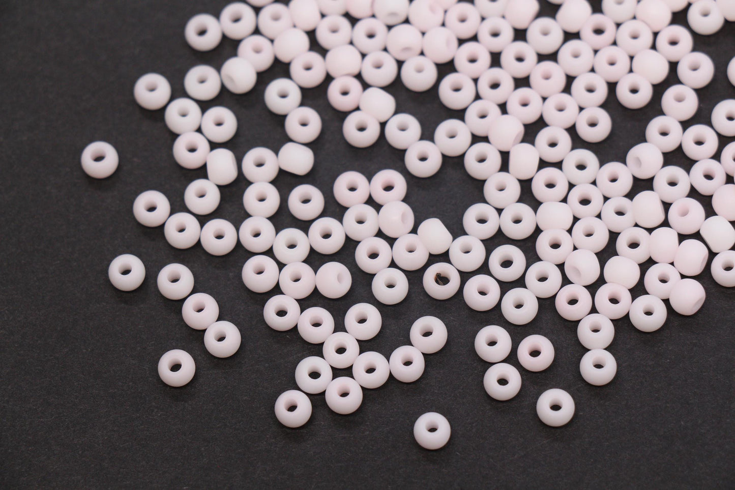 4mm Matte Light Pink Glass Seed Beads, Frosted Blush Pink Rocailles Beads, 6/0 Round Seed Beads, Beads for Jewelry Making #2054