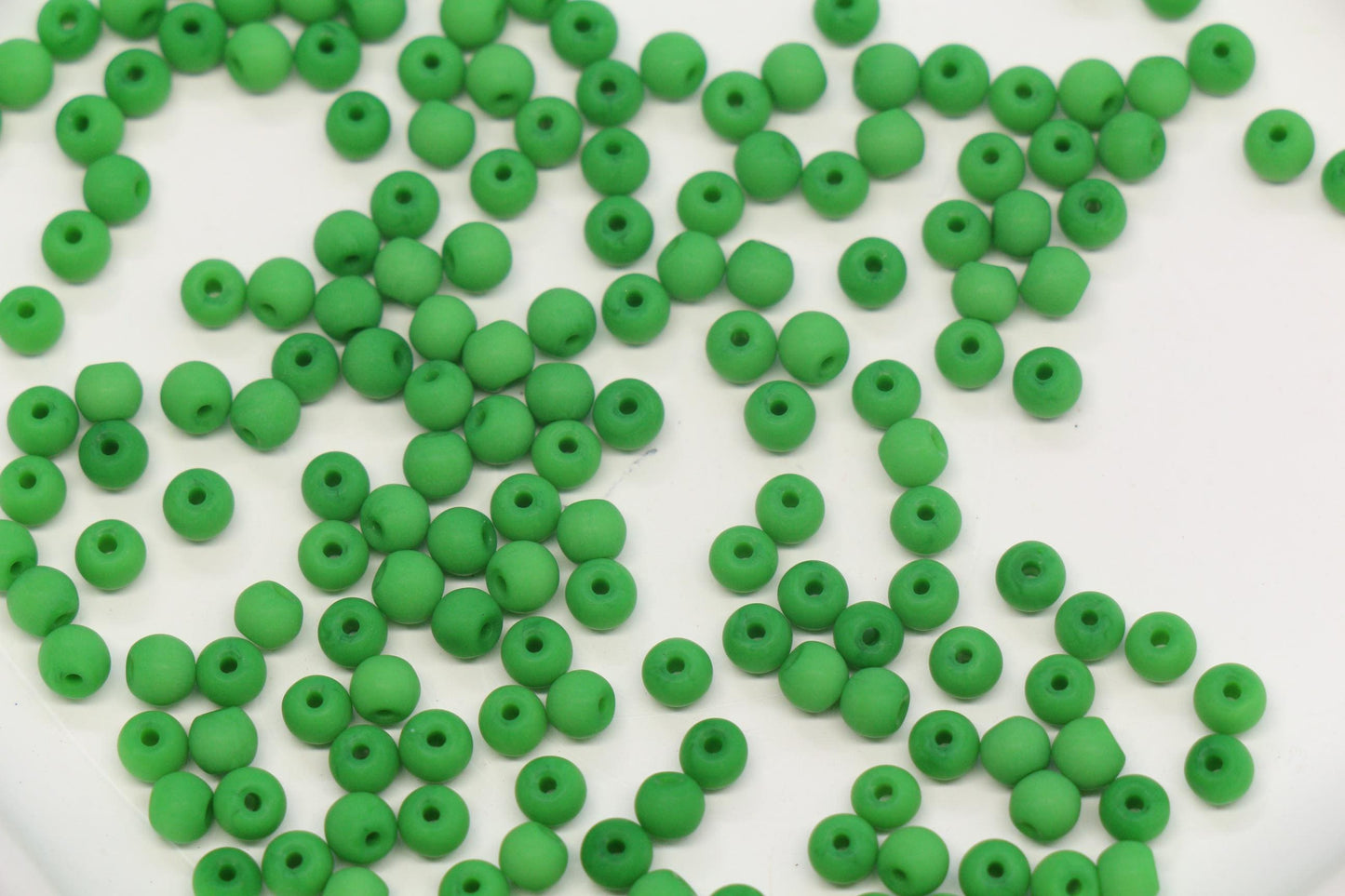 4mm Matte Grass Green Glass Seed Beads, Frosted Green Beads for Bracelet Jewelry Making #2265