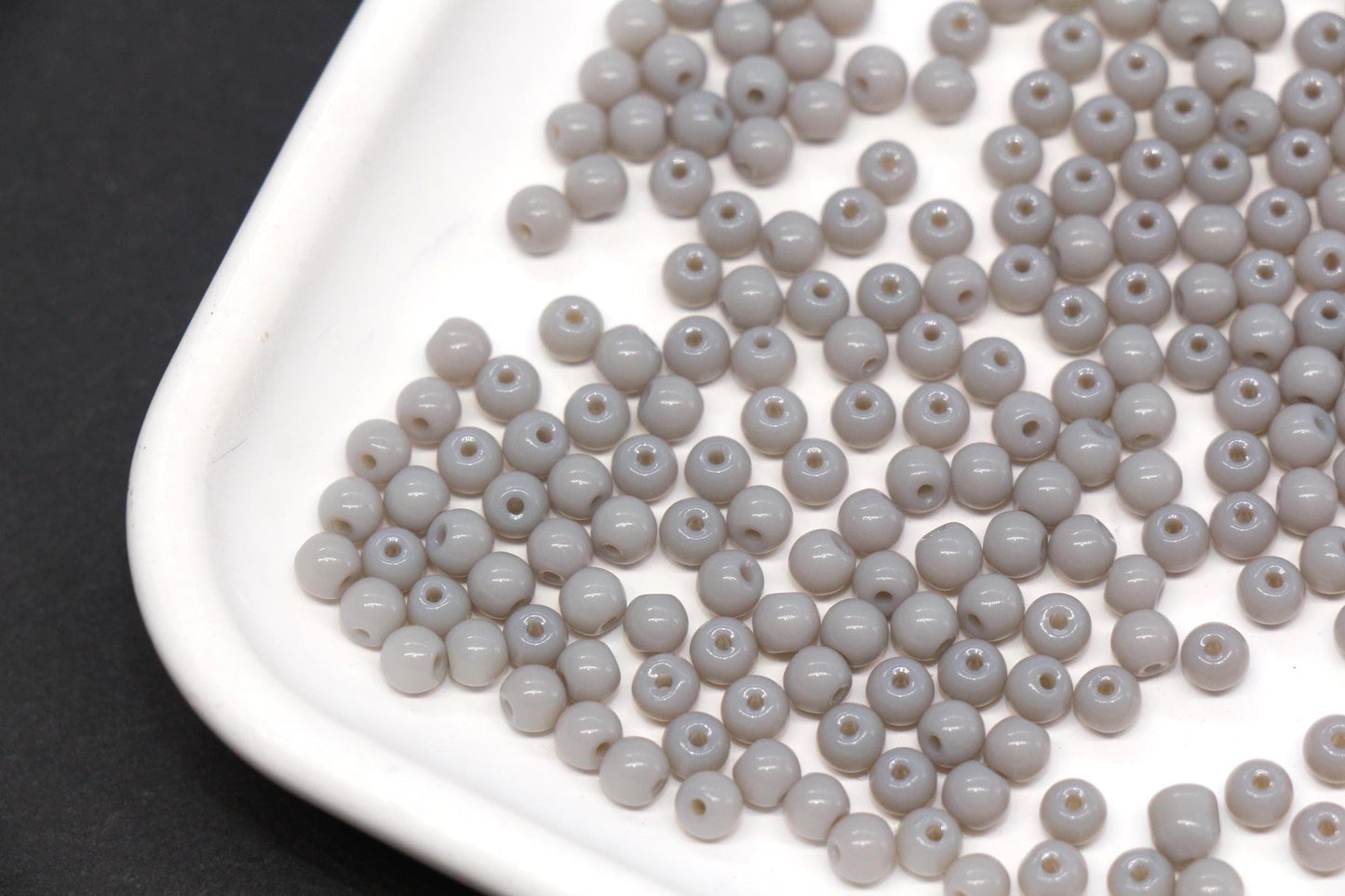 4mm Light Gray Glass Seed Beads, Opaque Round Rocailles, Gray Beads for Jewelry Making #2182