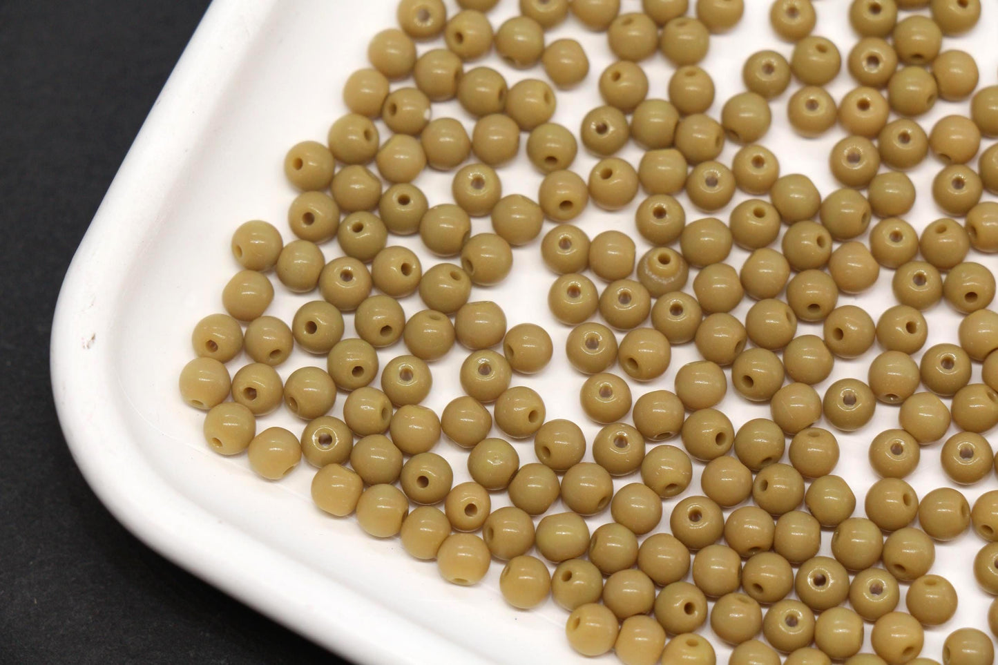 4mm Mustard Beige Glass Seed Beads, Opaque Camel Tan Round Rocailles, Earth Tone Beads for Jewelry Making #1040
