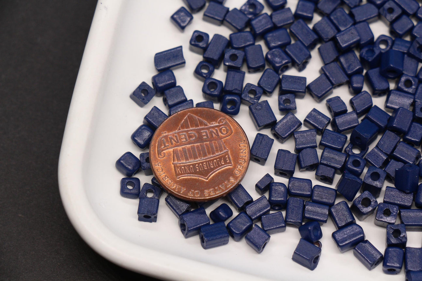 4mm Navy Blue Cube Glass Beads, Square Seed Beads for Bracelet Jewelry Making #1252