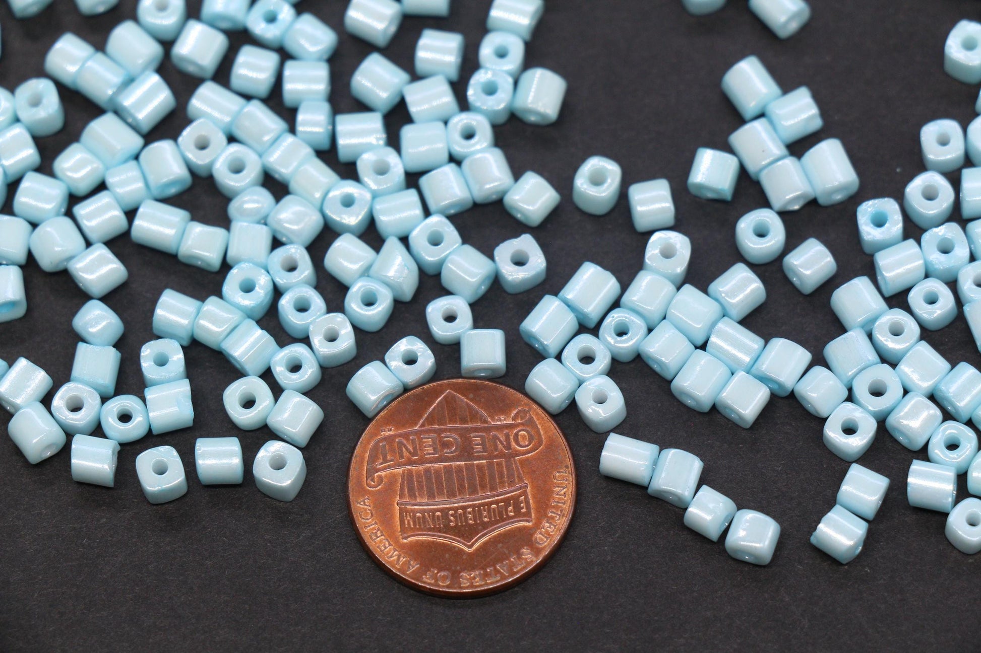 4mm Light Blue Cube Glass Beads, Glossy Square Seed Beads for Bracelet Jewelry Making #1253