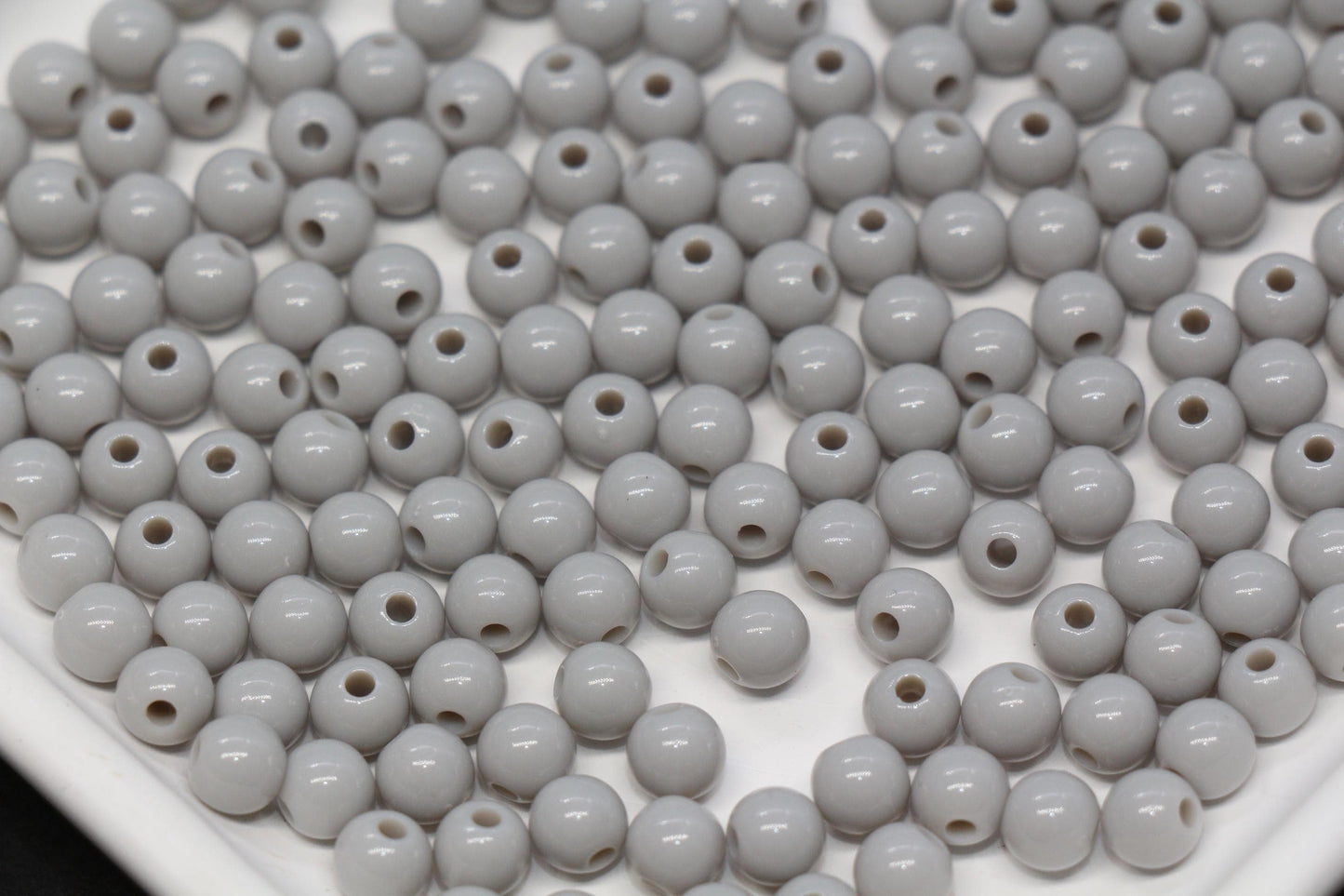 6mm Gray Round Acrylic Beads, Smooth Neutral Spacer Beads for Bracelet Making #822