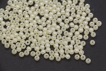 4mm 6/0 creamy ivory glass seed beads for bracelets