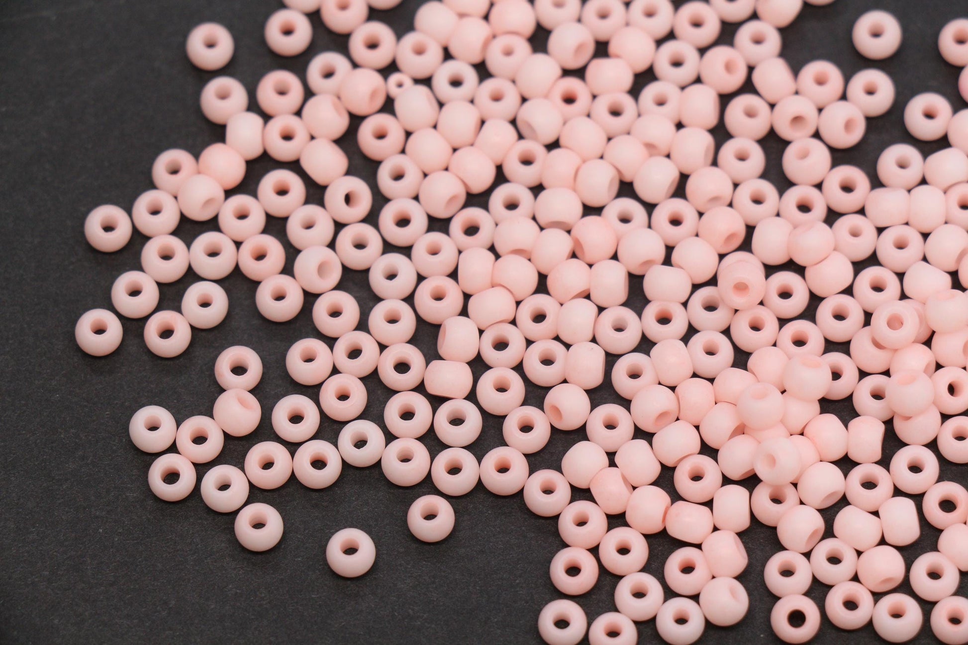4mm Matte Light Peach Glass Seed Beads, Frosted Blush Pink Rocailles Beads, 6/0 Round Seed Beads, Beads for Jewelry Making #1155