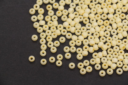 4mm 6/0 matte pale yellow glass seed beads for bracelets