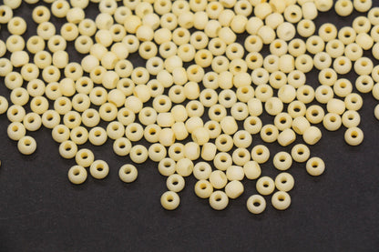 4mm 6/0 matte pale yellow glass seed beads for bracelets