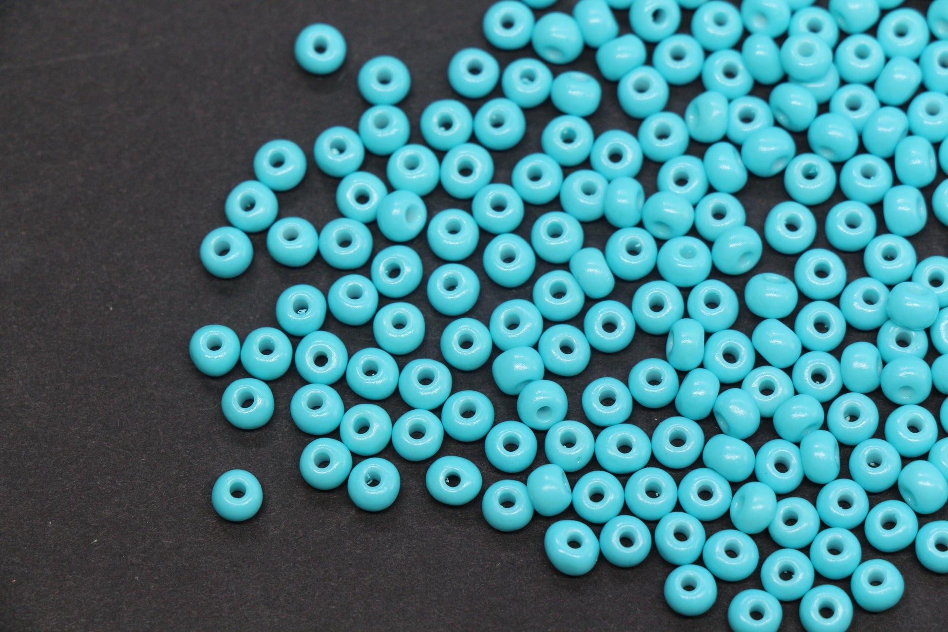 4mm 6/0 opaque aqua blue glass seed beads for bracelets