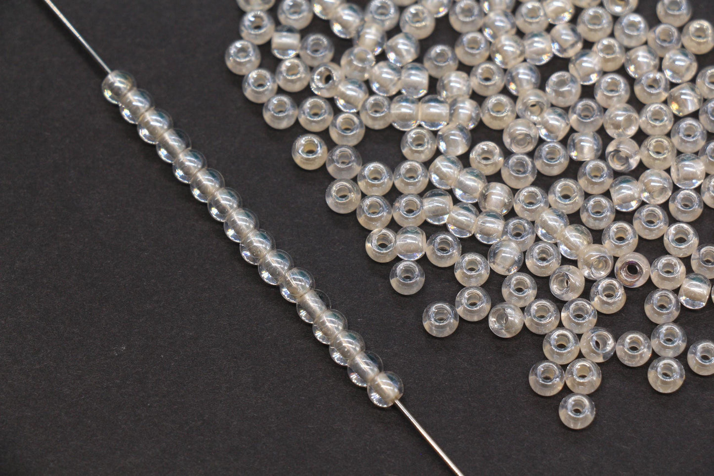 4mm Peach Lined Glass Seed Beads, Glossy Round Rocailles Beads for Bracelet Jewelry Making#1080