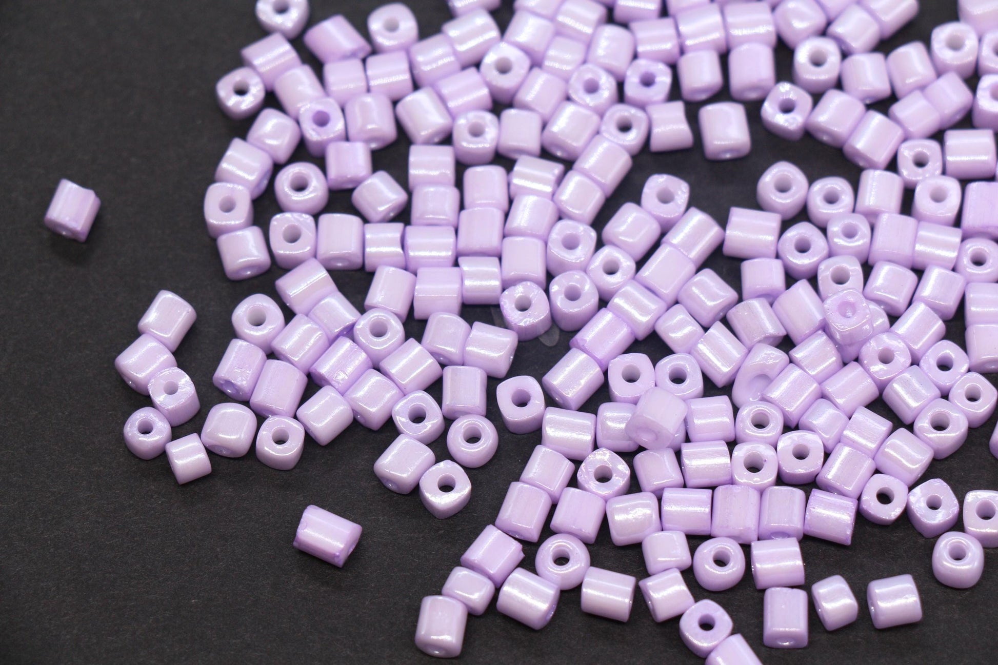 4mm Pastel Purple Cube Glass Beads, Glossy Square Seed Beads for Bracelet Jewelry Making #1082