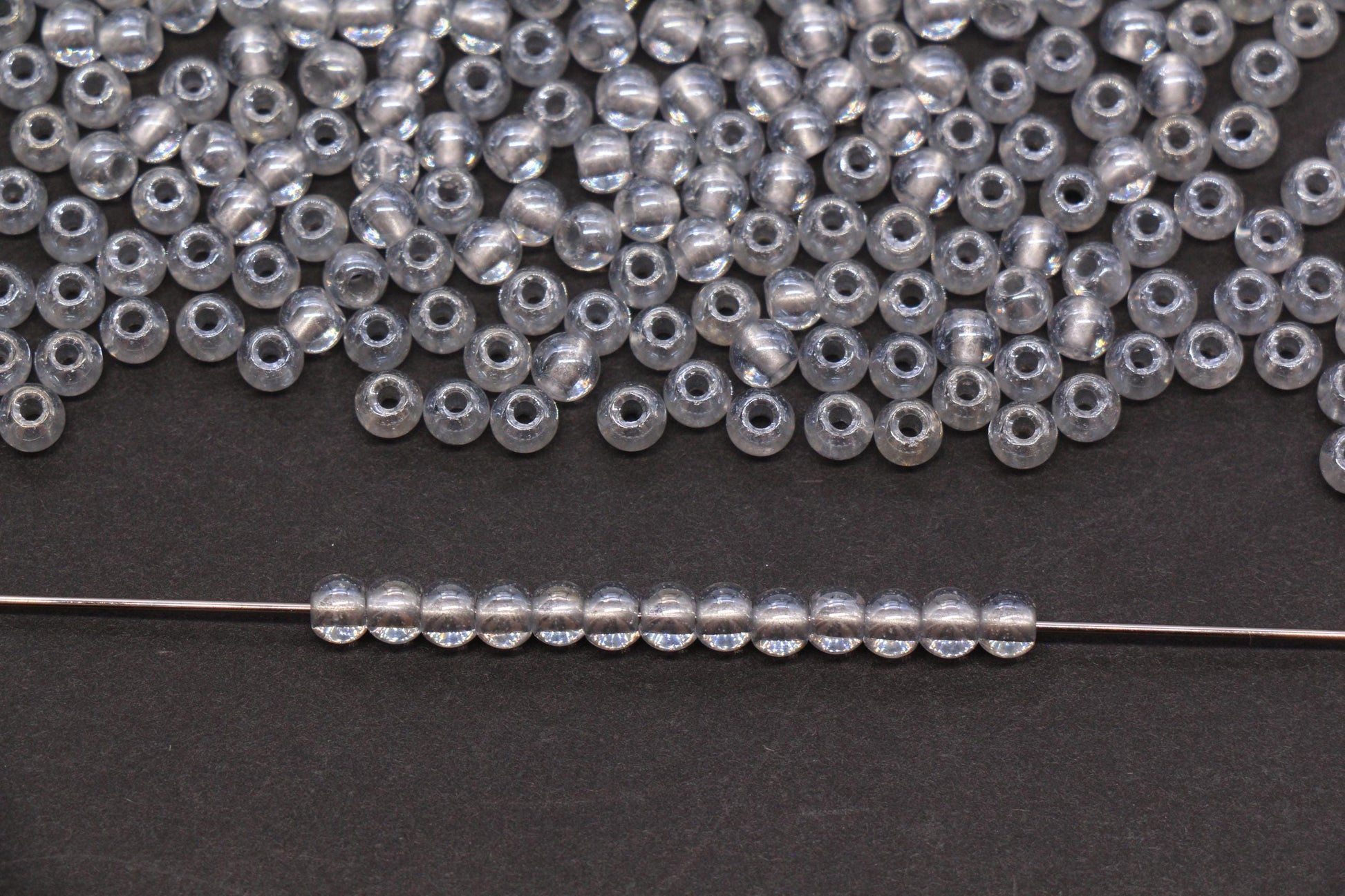 4mm Silver Lined Glass Beads, Glossy Transparent Round Seed Beads for Bracelets, DIY Jewelry Supplies #1737
