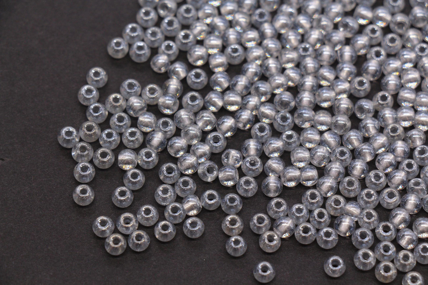 4mm Silver Lined Glass Beads, Glossy Transparent Round Seed Beads for Bracelets, DIY Jewelry Supplies #1737