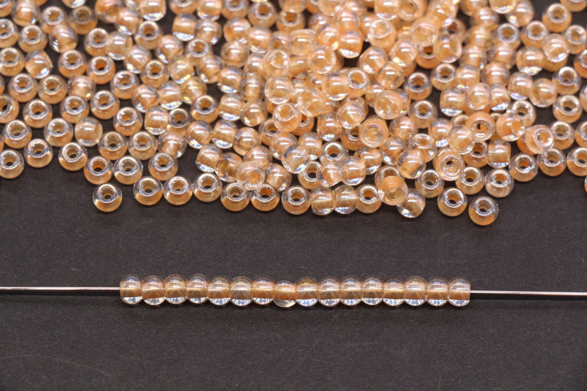 4mm Peach Lined Glass Beads, Glossy Transparent Round Seed Beads for Bracelets, DIY Jewelry Supplies #1738