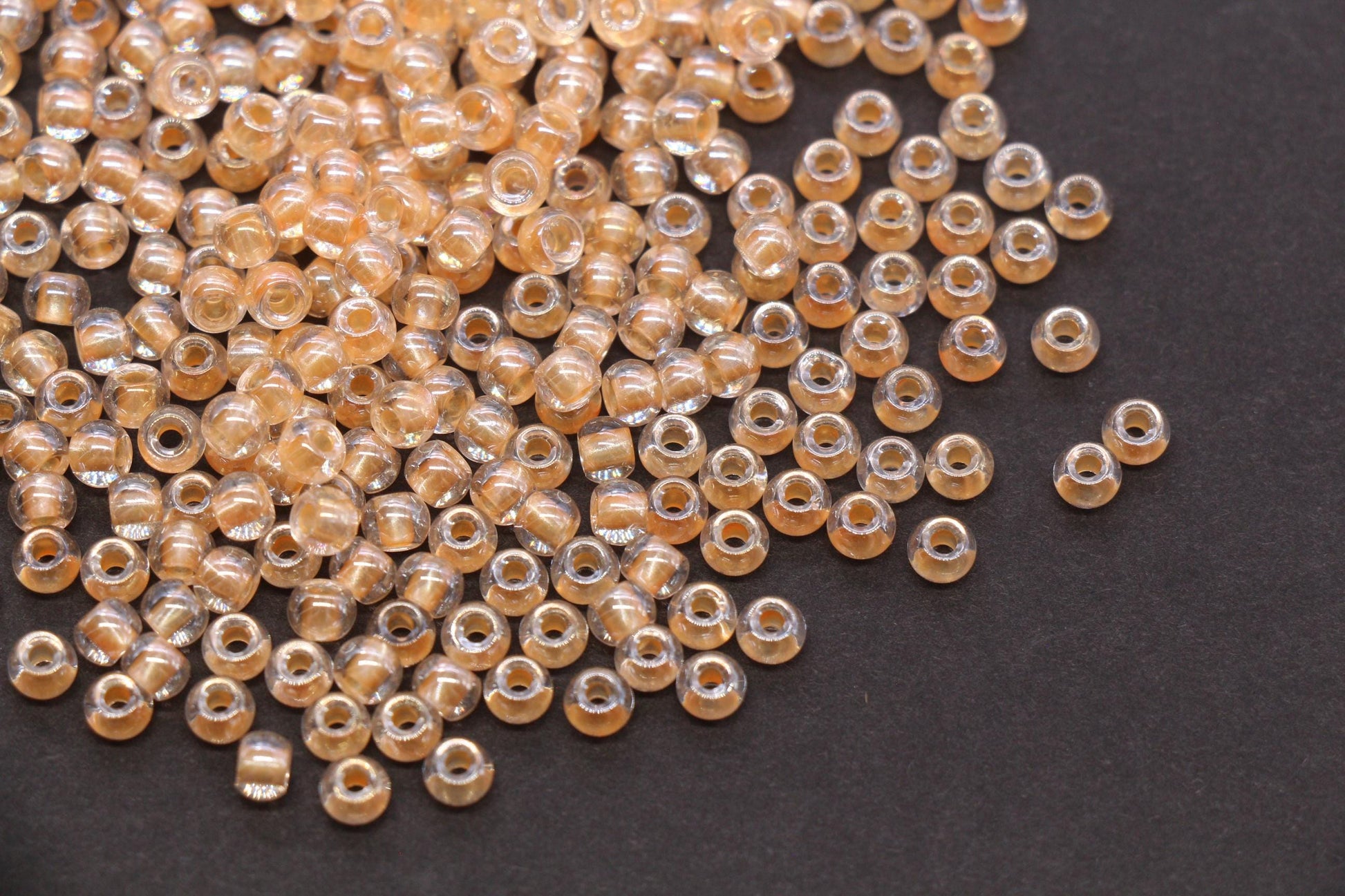 4mm Peach Lined Glass Beads, Glossy Transparent Round Seed Beads for Bracelets, DIY Jewelry Supplies #1738