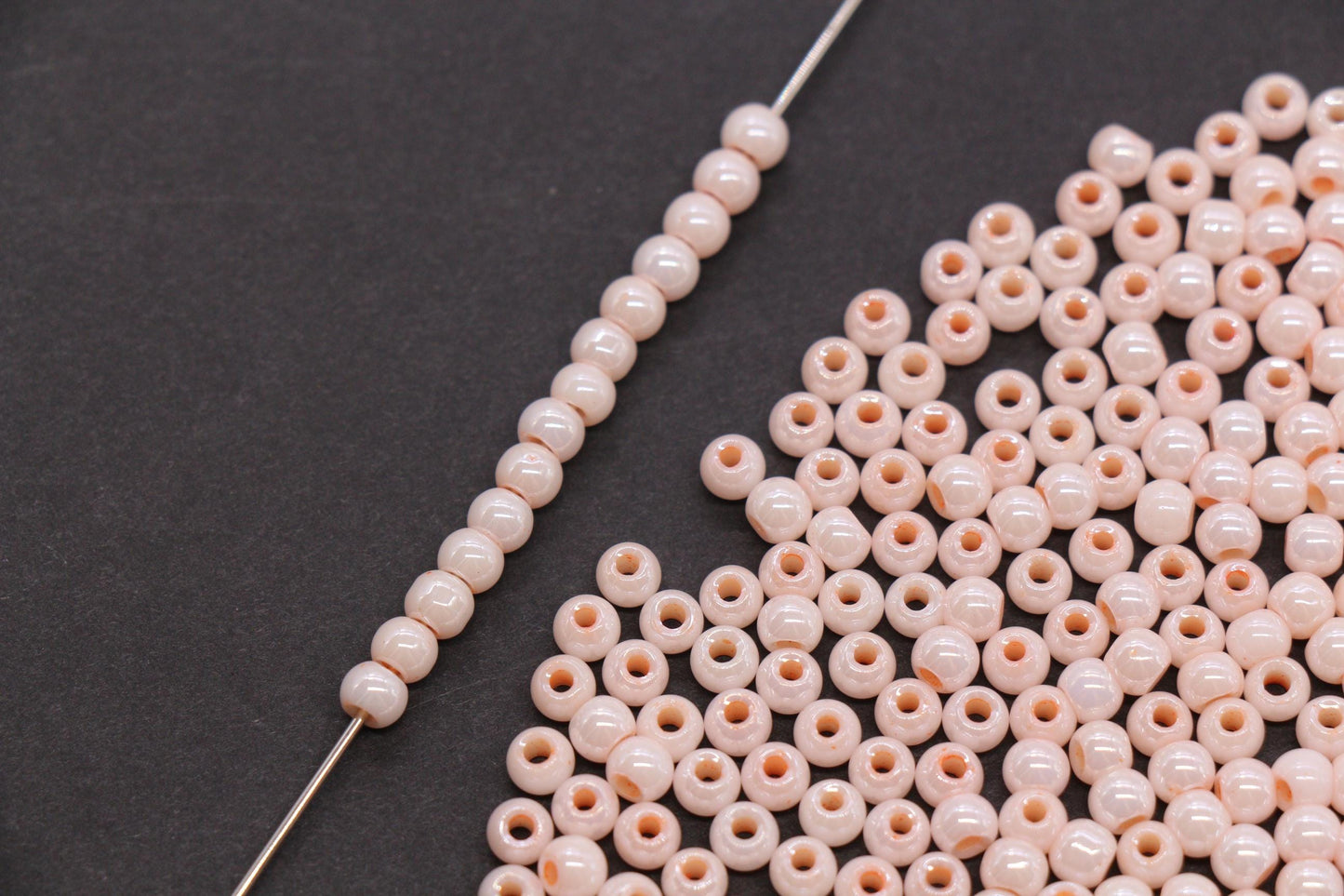 4mm Peach Pearl Glass Beads, Round Pearlized Beads for Bracelets, Small Glass Spacer Beads, DIY Jewelry Supplies #3983