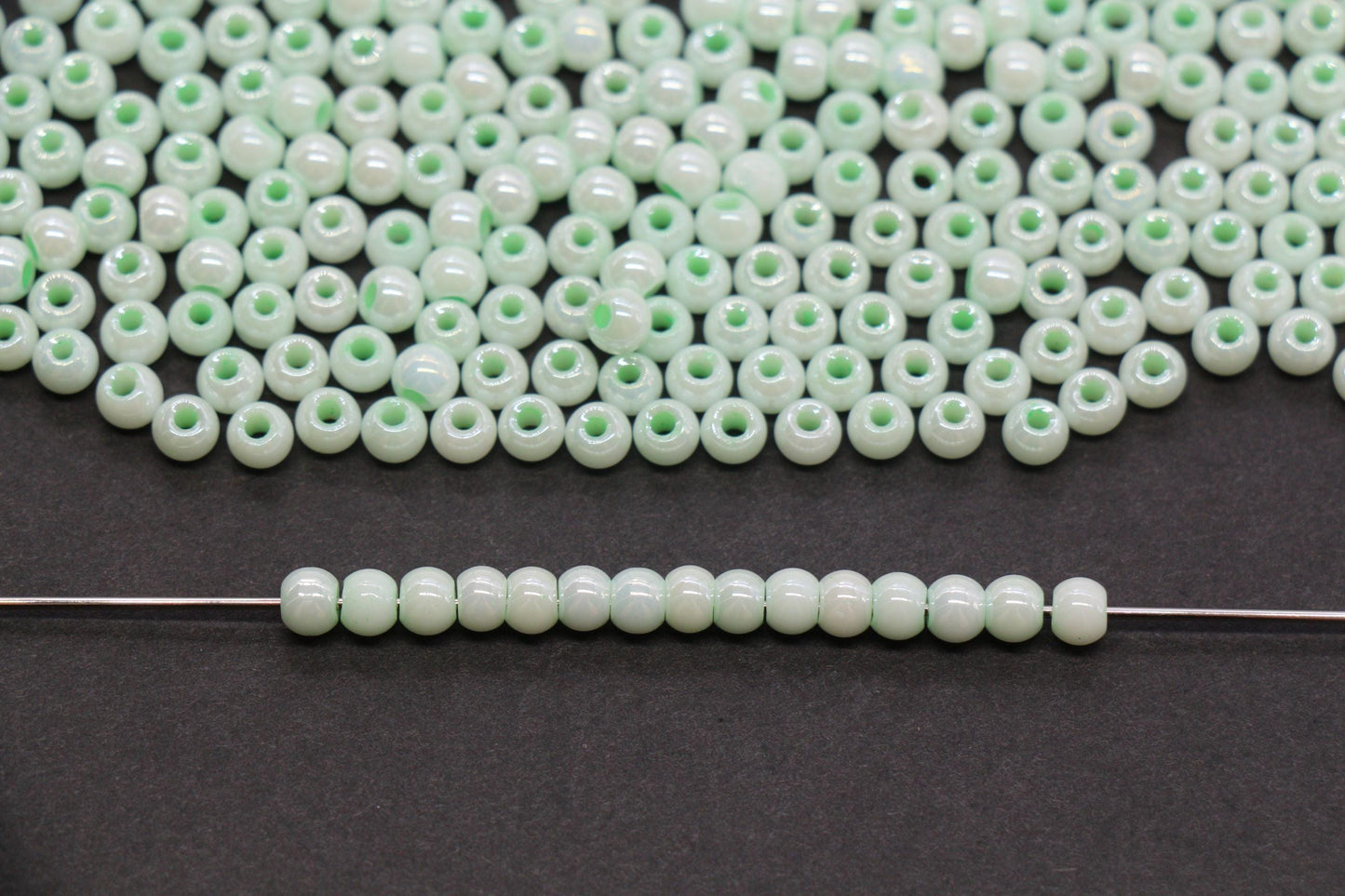 4mm Mint Green Pearlized Glass Beads, Round Glass Spacer Beads for Bracelets, DIY Jewelry Supplies #3995