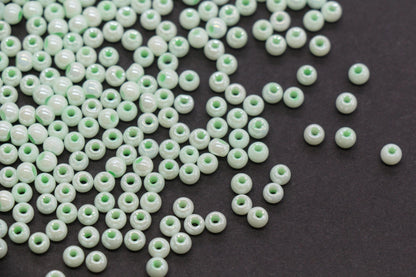 4mm Mint Green Pearlized Glass Beads, Round Glass Spacer Beads for Bracelets, DIY Jewelry Supplies #3995