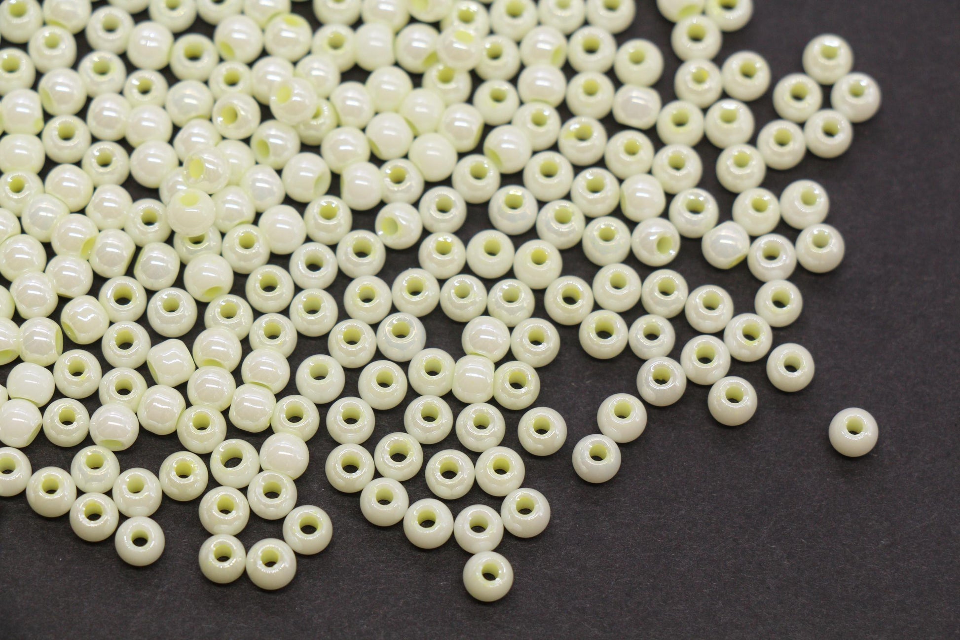 4mm Vanilla Cream Pearlized Glass Beads, Round Glass Beads for Bracelets, Small Cream Seed Beads, DIY Jewelry Supplies #4001
