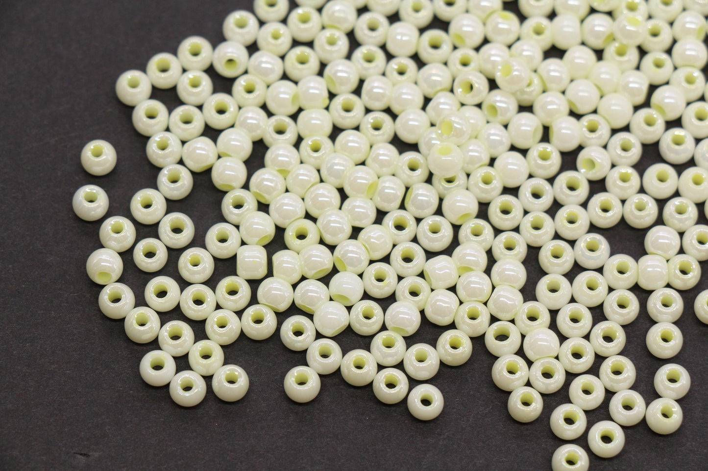 4mm Vanilla Cream Pearlized Glass Beads, Round Glass Beads for Bracelets, Small Cream Seed Beads, DIY Jewelry Supplies #4001