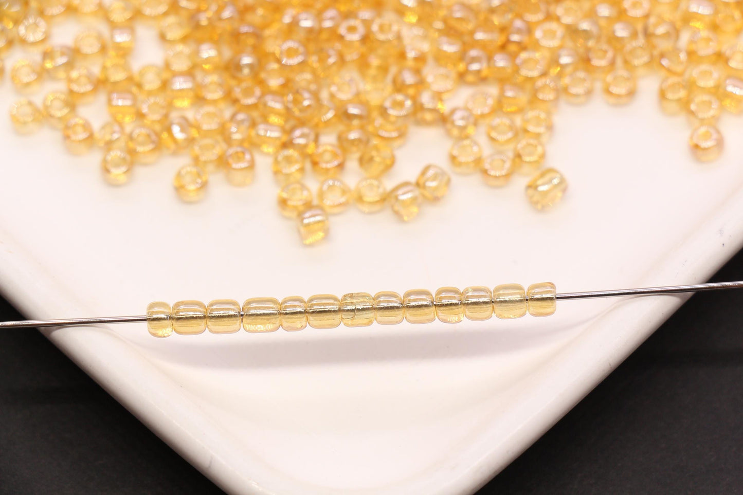 4mm Amber Gold Glass Beads, Glossy Round Seed Beads for Bracelets, Transparent Spacer Beads, DIY Jewelry Supplies #1734