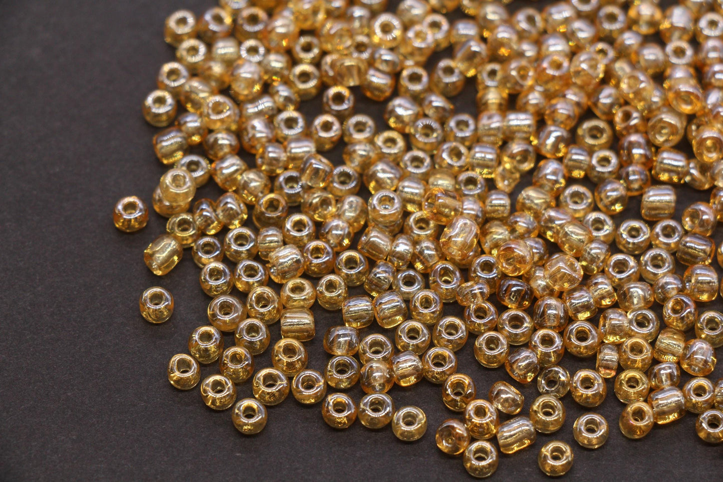 4mm Amber Gold Glass Beads, Glossy Round Seed Beads for Bracelets, Transparent Spacer Beads, DIY Jewelry Supplies #1734