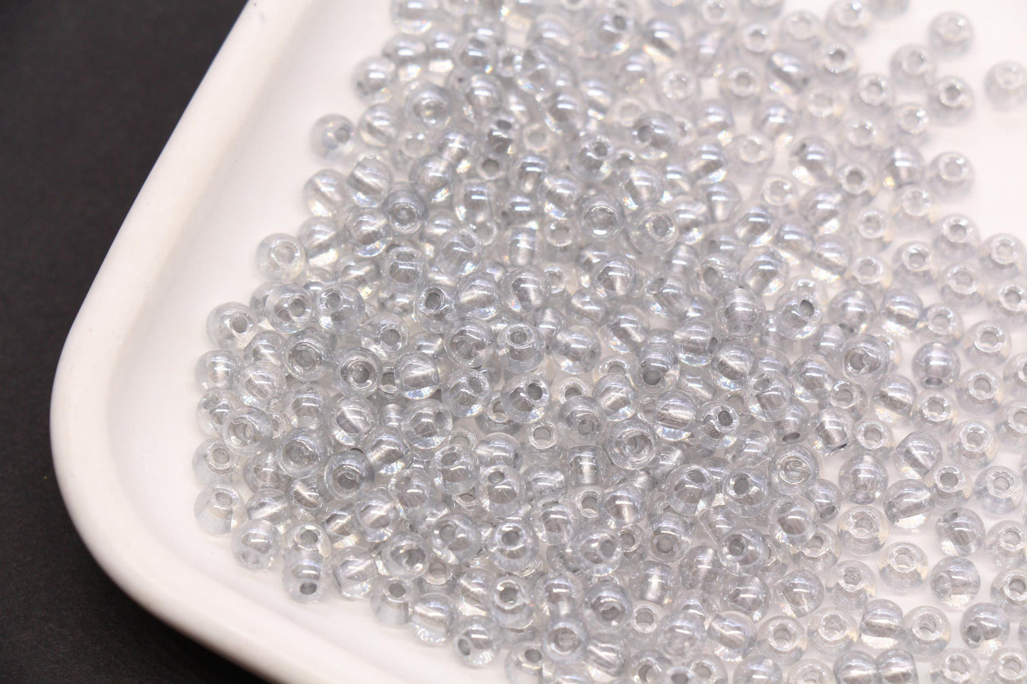 4mm Silver Lined Glass Beads, Glossy Transparent Round Seed Beads for Bracelets, DIY Jewelry Supplies #1737