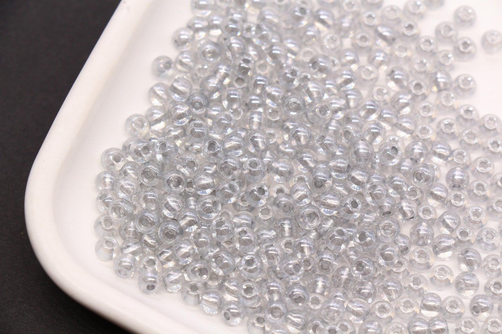 4mm Silver Lined Glass Beads, Glossy Transparent Round Seed Beads for Bracelets, DIY Jewelry Supplies #1737