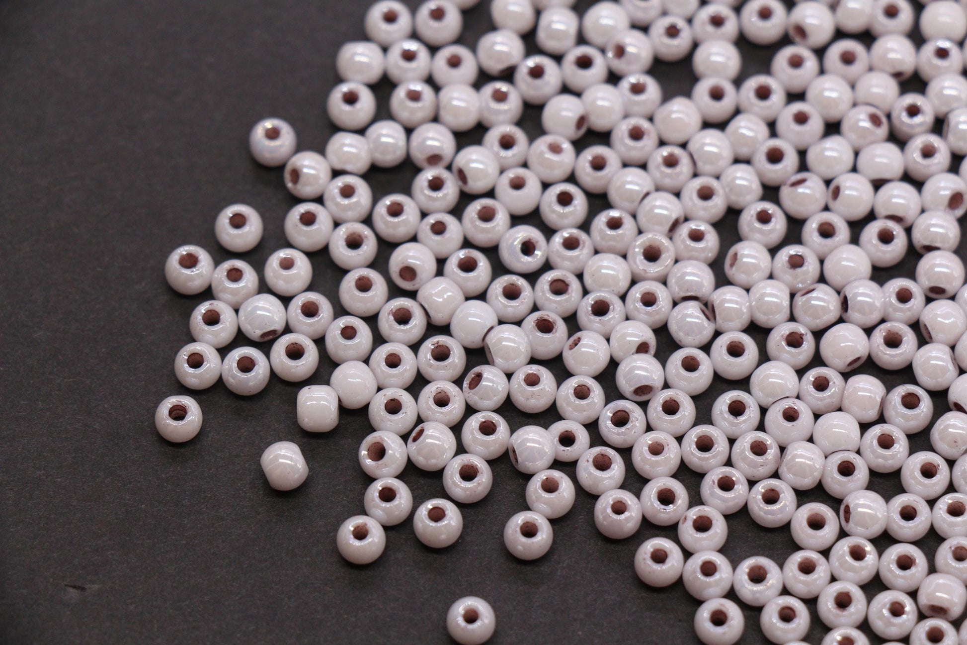 4mm Taupe Gray Pearlized Glass Beads, Round Glass Spacer Beads for Bracelets, DIY Jewelry Supplies #3993