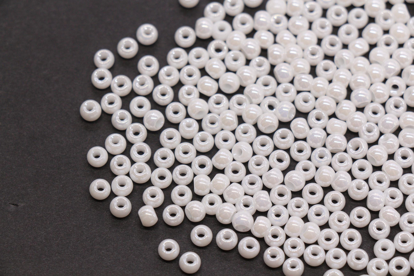 4mm White Pearlized Glass Beads, Round Glass Spacer Beads for Bracelets, DIY Jewelry Supplies #3994