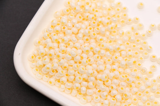 4mm Buttercream Pearlized Glass Beads, Round Glass Spacer Beads for Bracelets, DIY Jewelry Supplies #3999