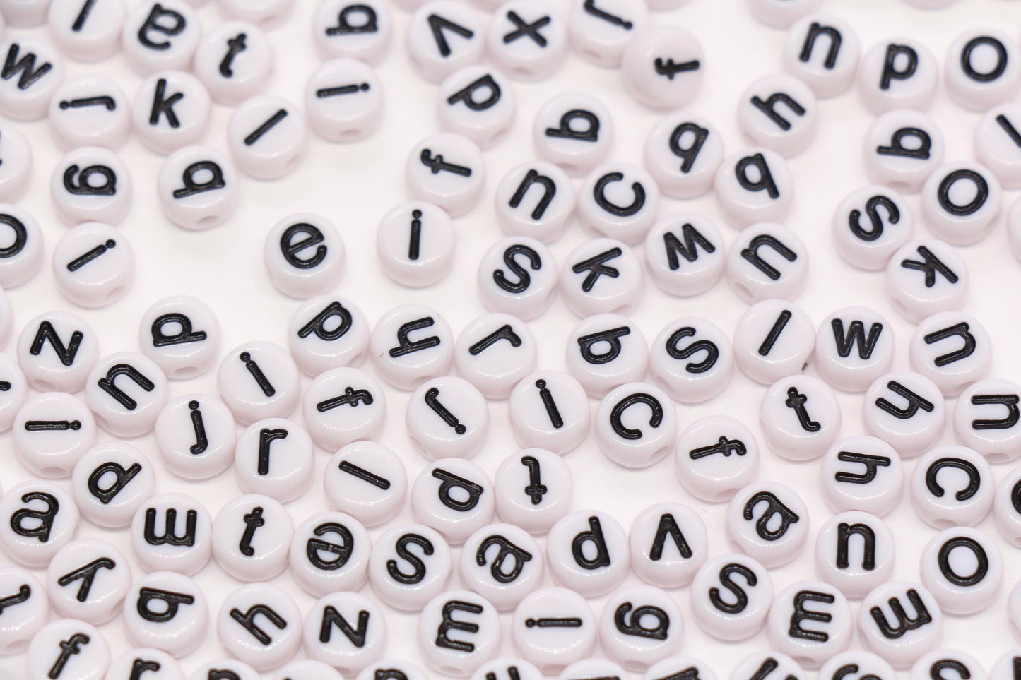 7mm White Lowercase Letter Beads, White Acrylic Alphabet Beads for Friendship Bracelets #2231