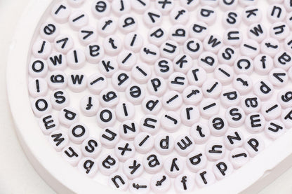 7mm White Lowercase Letter Beads, White Acrylic Alphabet Beads for Friendship Bracelets #2231