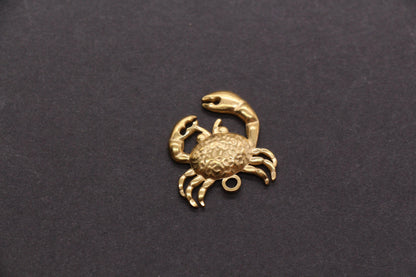 Gold Crab Charm, Stainless Steel Ocean Animal Pendant, Beach Jewelry Making Supply