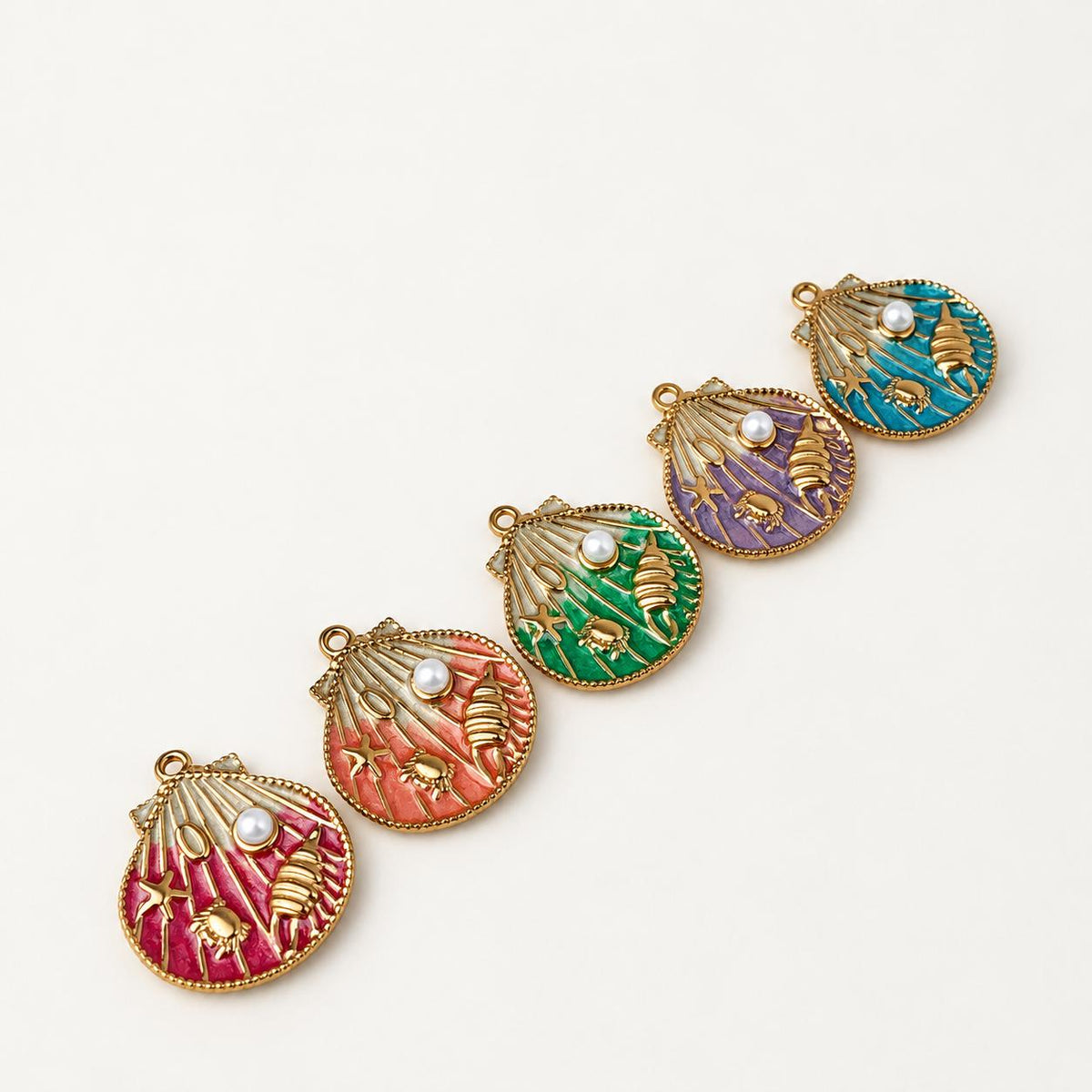 Seashell Pendant with Pearl