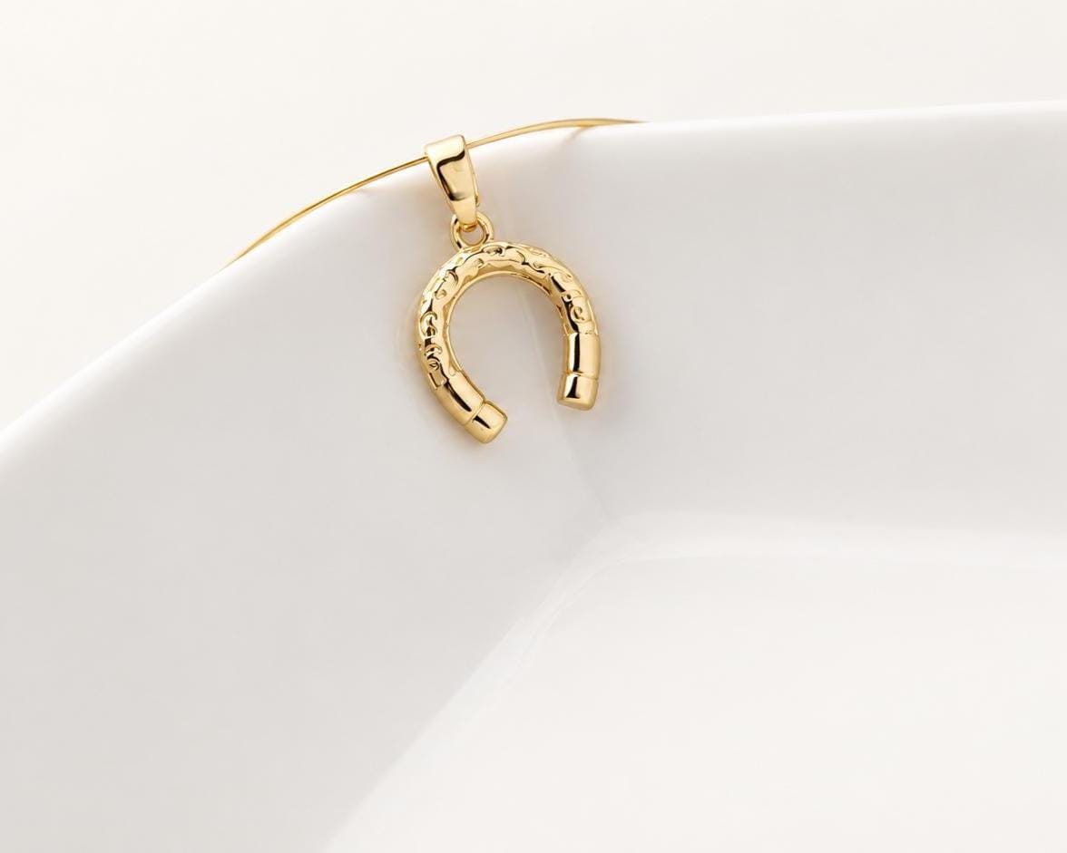14mm Gold Horseshoe Pendant, Gold Plated Brass Lucky Horseshoe Charm, Equestrian Pendant for Necklace & Jewelry Making