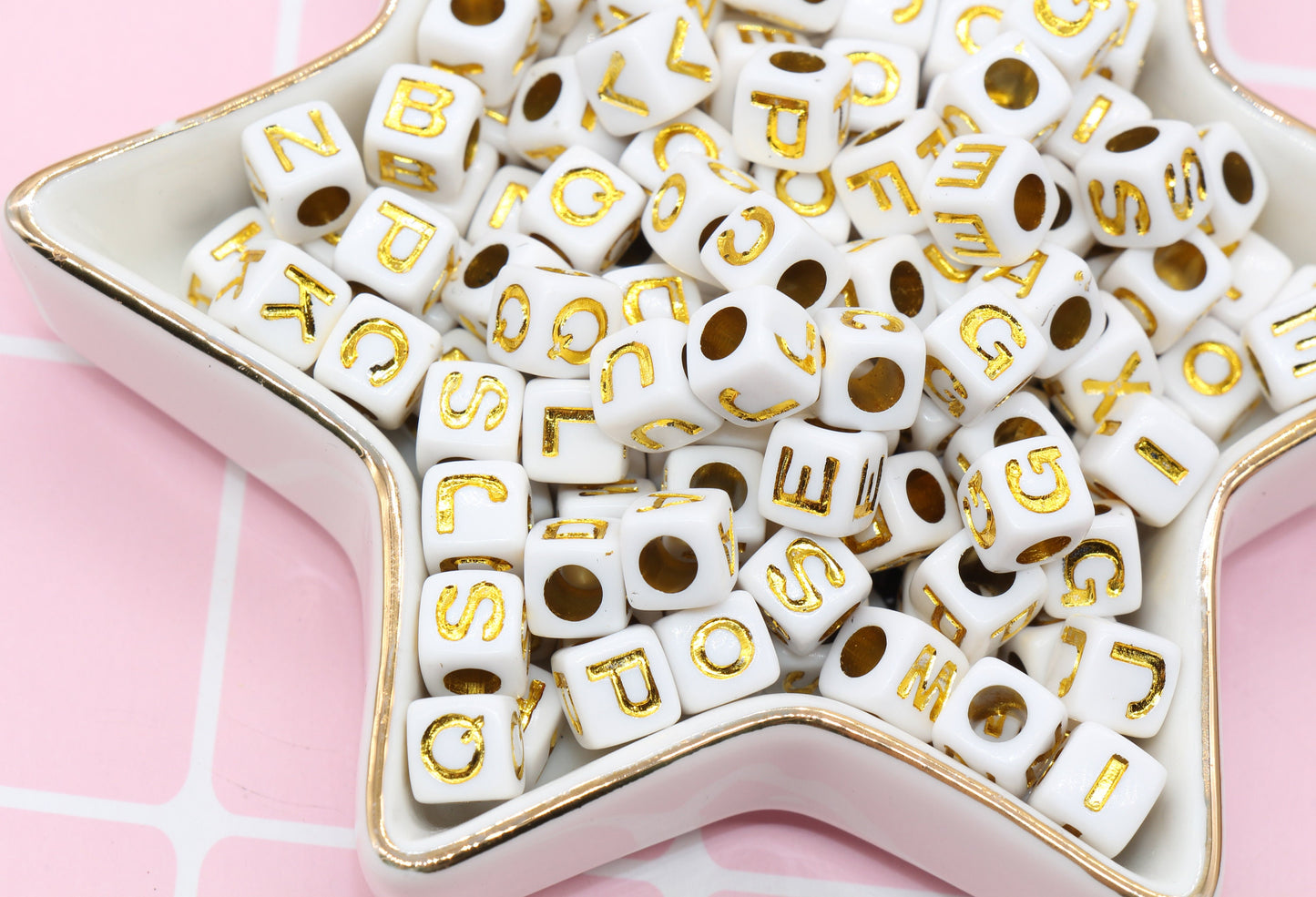 White and Gold Cube Alphabet Letter Beads, Mixed Gold Acrylic Letter Beads, Plastic Letter Beads, Acrylic Square Name Beads, Size 7mm #71