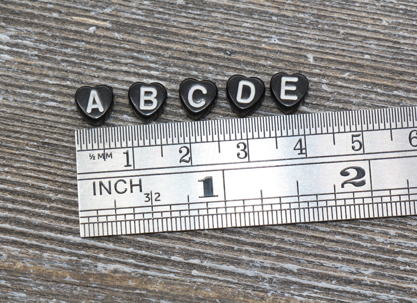 Black Heart Alphabet Letter Beads, Black and White Heart Letters Beads, Mixed Acrylic Alphabet Beads, Heart Alphabet Name Beads 7mm #231